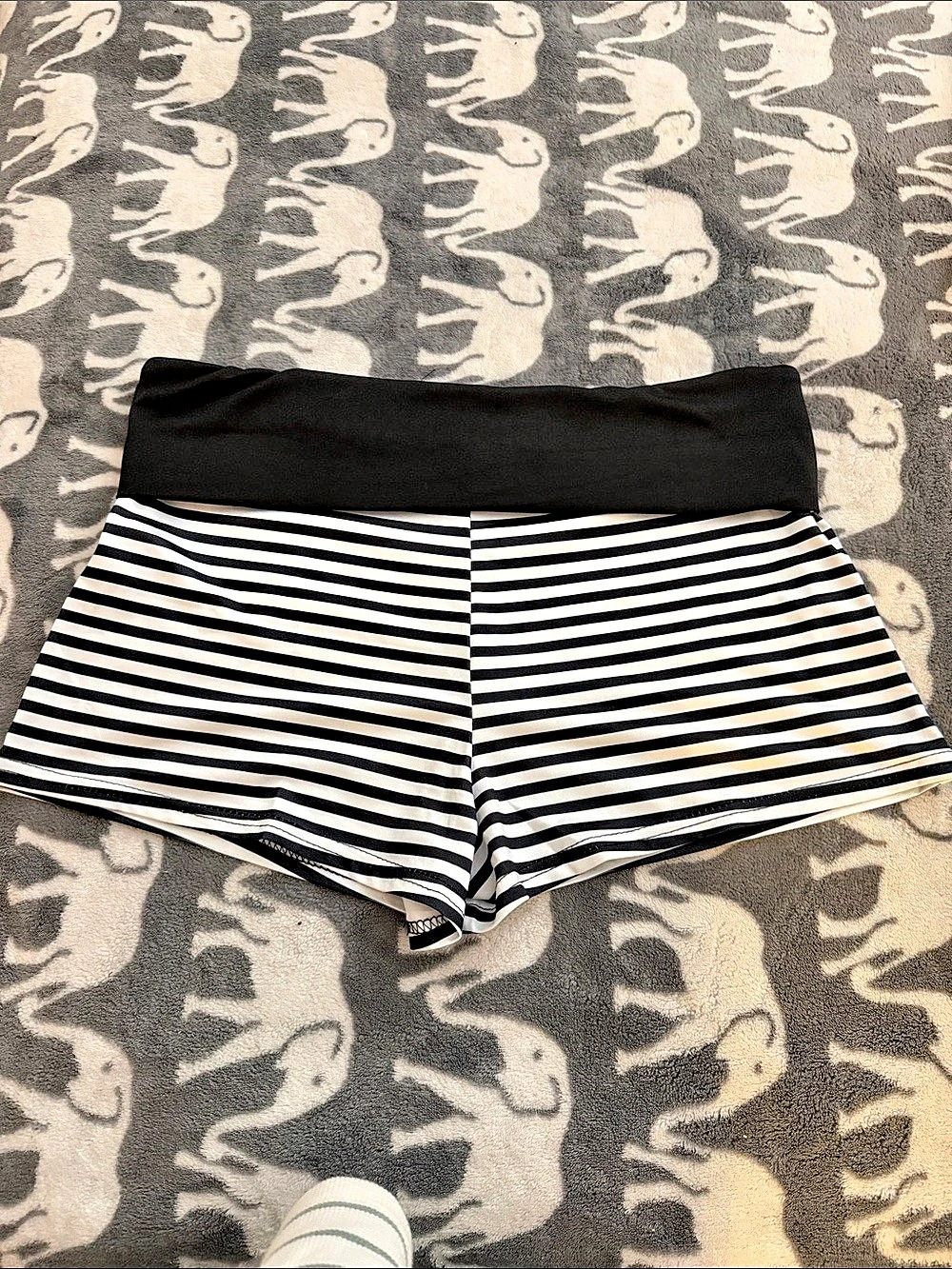 Striped Athletic Shorts in Black & White Large